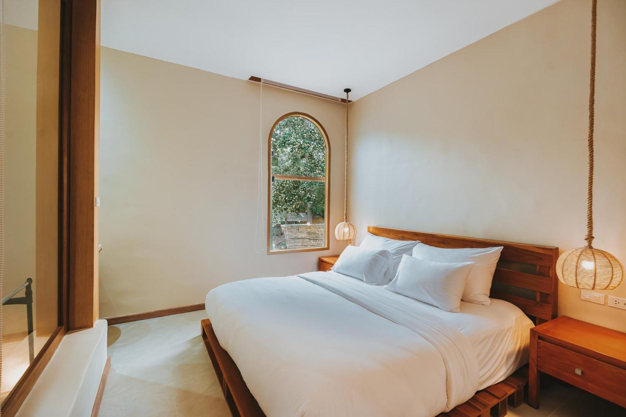 Le La Lake Resort And Spa Kaeng Krachan Room photo